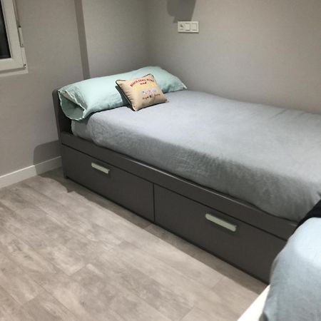 Piso En El Emblematico Barrio Antiguo De Oviedo Apartman Kültér fotó