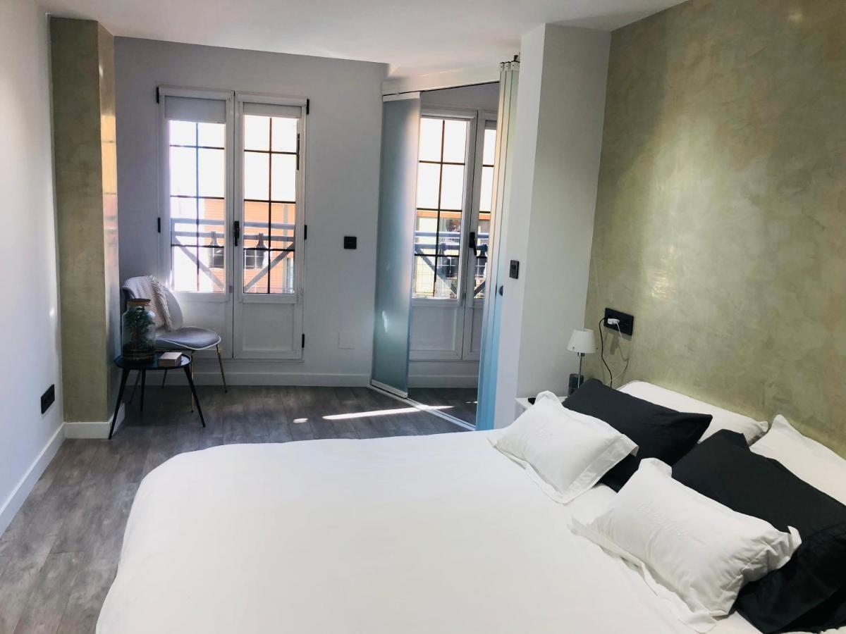 Piso En El Emblematico Barrio Antiguo De Oviedo Apartman Kültér fotó