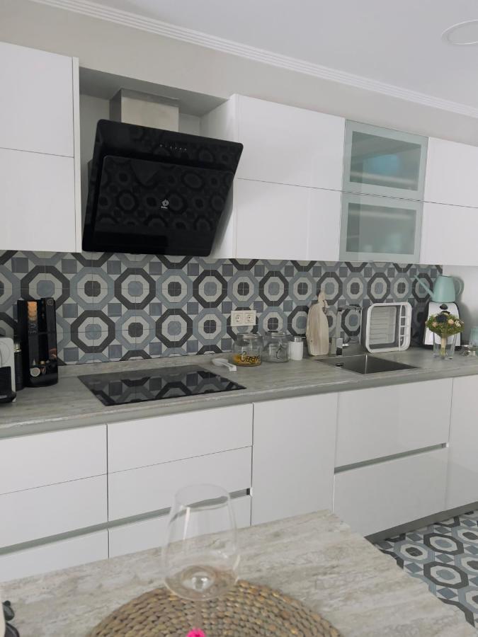 Piso En El Emblematico Barrio Antiguo De Oviedo Apartman Kültér fotó